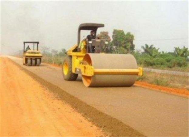 construction_de_routes_pour_s_771744370 Construction de routes