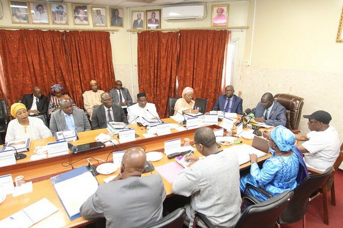 CA-INPS Imager des partisans du Conseil d'administration