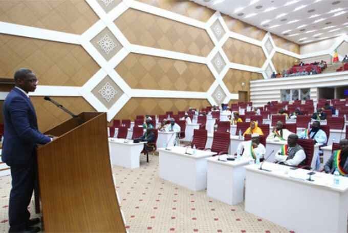 Harouna-assemblee L'Assemblée nationale du Mali à Bamako