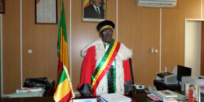 Manassa-Danioko-magistrate-presidente-cour-constitutionnelle-chevalier-ordre-national (1) Manassa Danioko