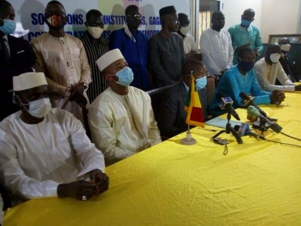 EPM_RPM_108042179 La jeunesse de la plateforme