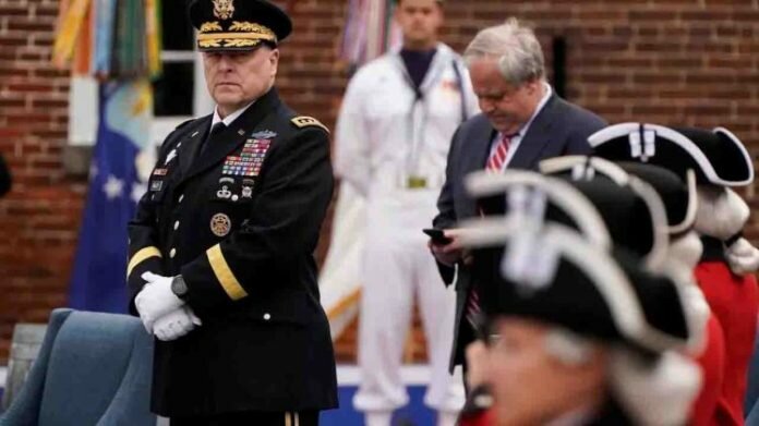 Le chef d'état-major interarmées américain Mark Milley à Baltimore le 25 mai 2020. REUTERS/Joshua Roberts