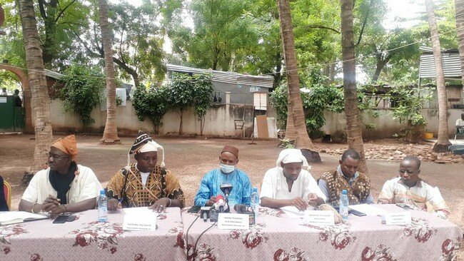 associations-et-mouvements-dogon associations et mouvements dogon lors de la conférence de presse