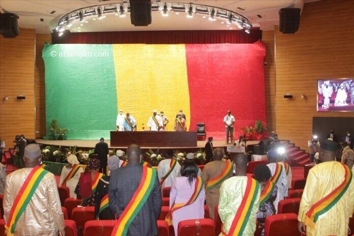 CNT-0021-696x464 Les Membres du conseil national de la transition