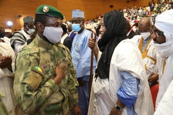 ASSIMI-BOUYE-ANR-696x464 Assimi Goita et le cherif de Nioro