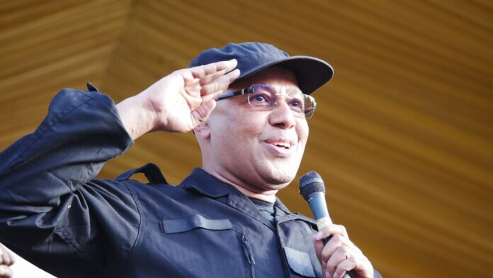 Jeamille-Bittar-à-la-célébration-du-départ-de-Barkhane-et-Takuba-696x392 Jeamille Bittar