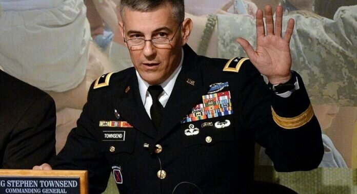 Le général Stephen Towsend2 Le général Stephen Towsend